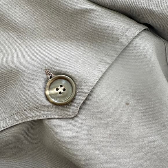 Vintage 1970s Christian Dior Trench Coat, Size 40S - Picture 16 of 16